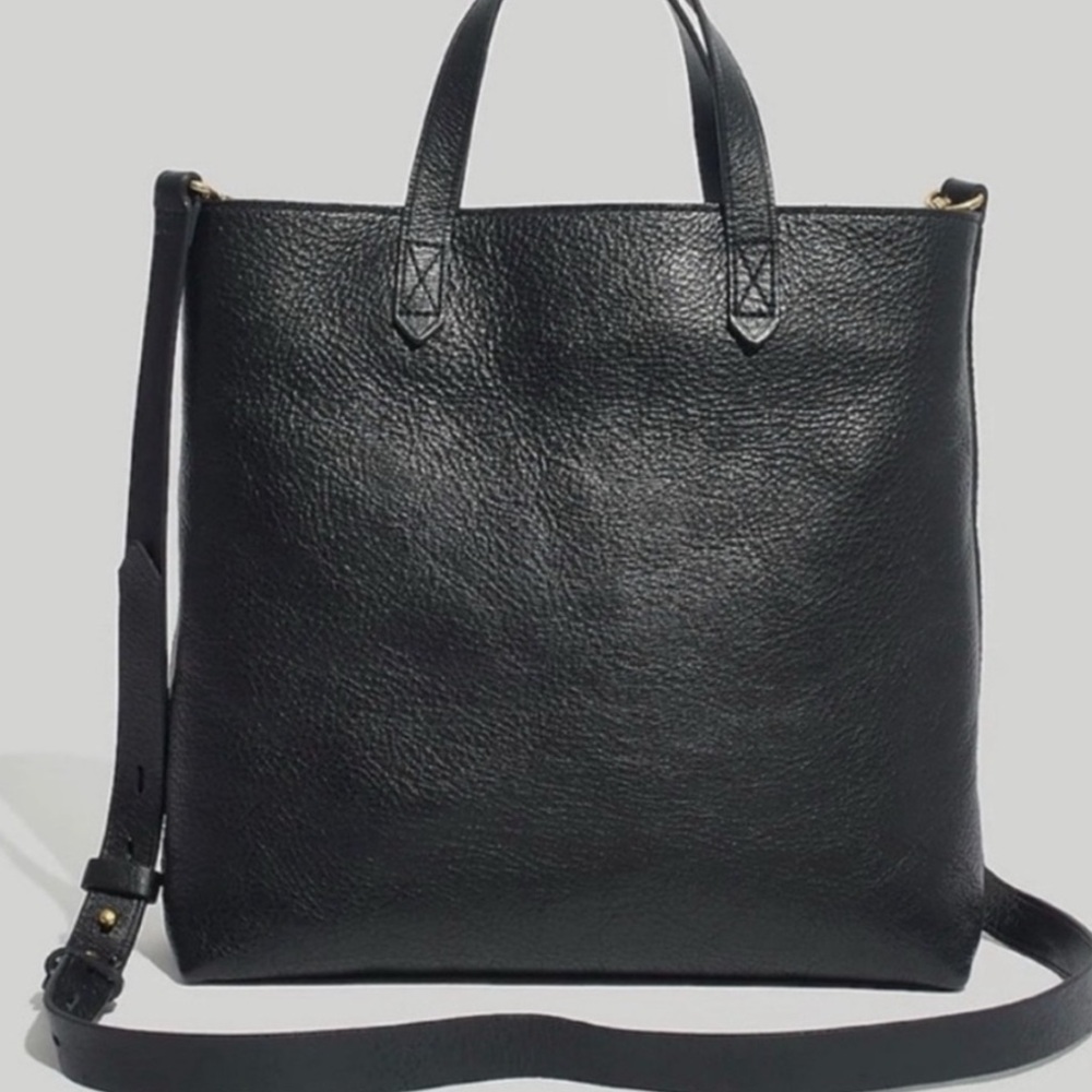 Madewell Crossbody Leather Zip-Up Medium Tote - Picture 2 of 16